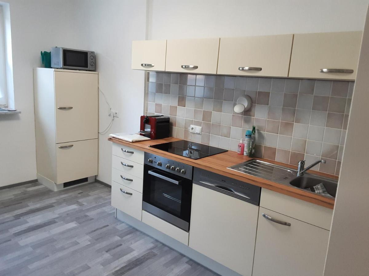 Apartment - Ferienwohnung 1 Treffen Am Ossiachersee المظهر الخارجي الصورة