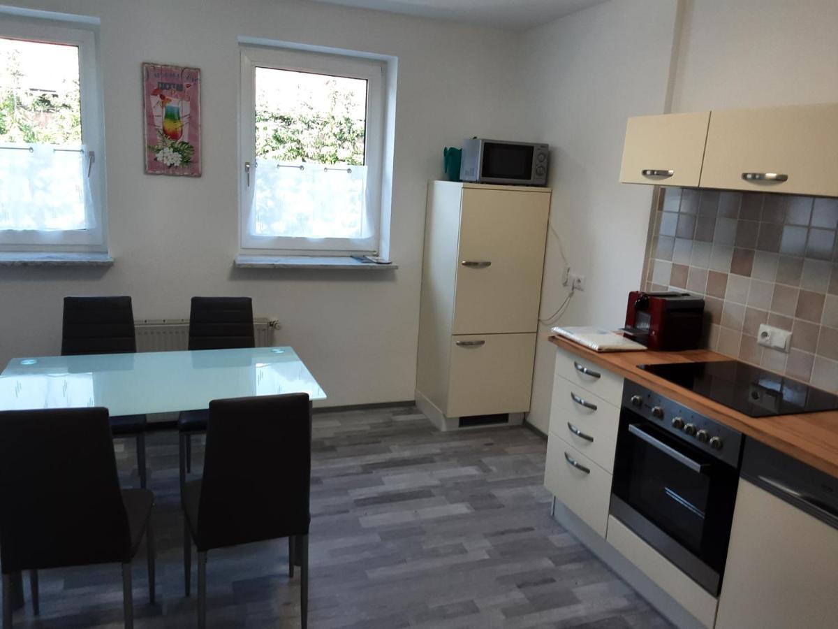 Apartment - Ferienwohnung 1 Treffen Am Ossiachersee المظهر الخارجي الصورة